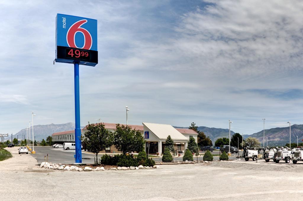 Motel 6-Ogden, UT - Riverdale Buitenkant foto
